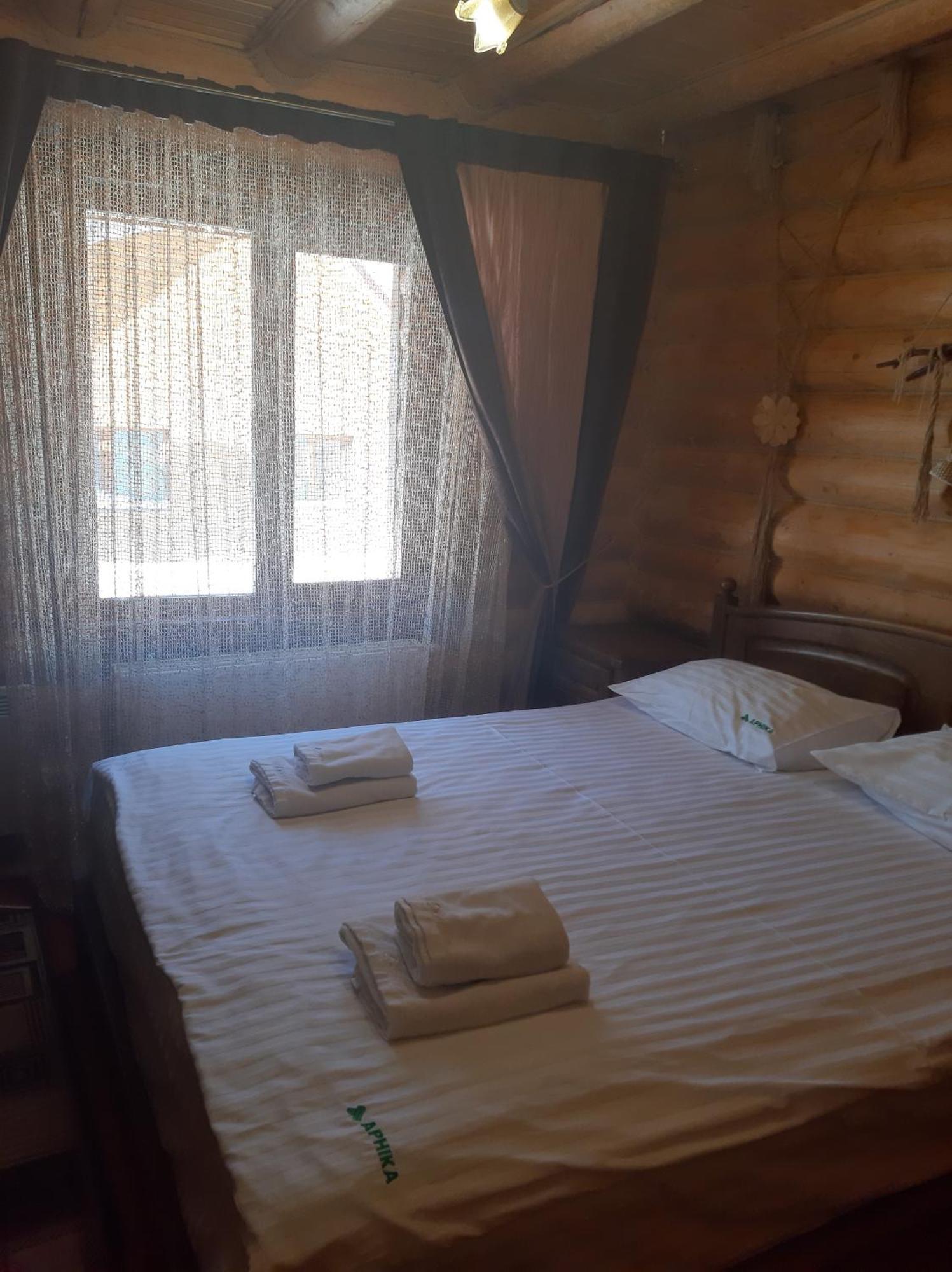Арніка Hotel Synevyrs'ka Polyana Exterior photo