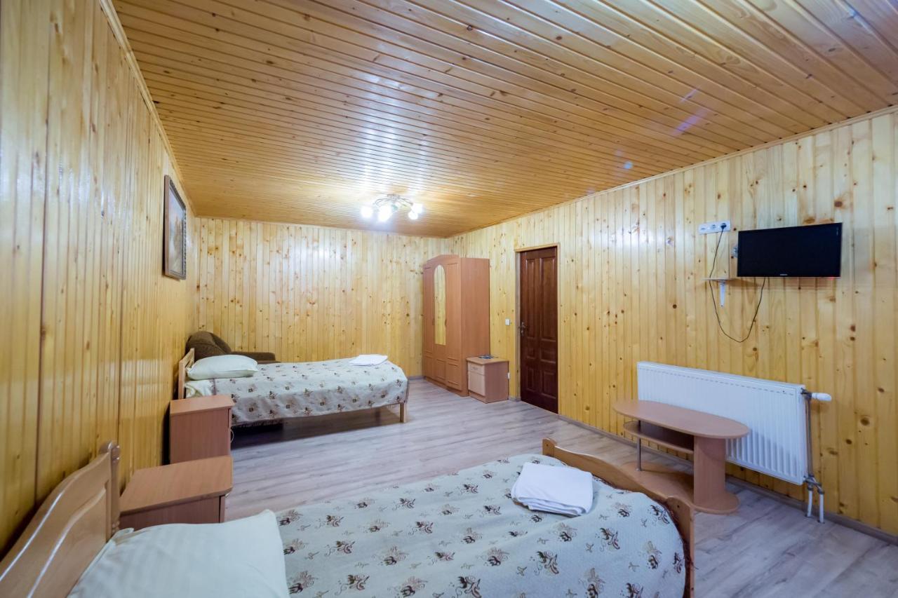 Арніка Hotel Synevyrs'ka Polyana Exterior photo