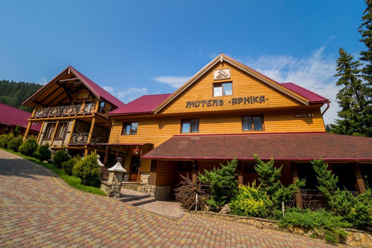 Арніка Hotel Synevyrs'ka Polyana Exterior photo