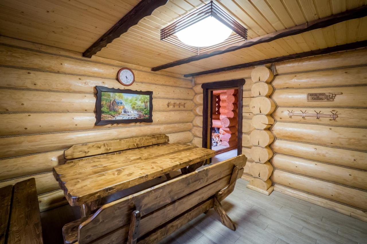 Арніка Hotel Synevyrs'ka Polyana Exterior photo