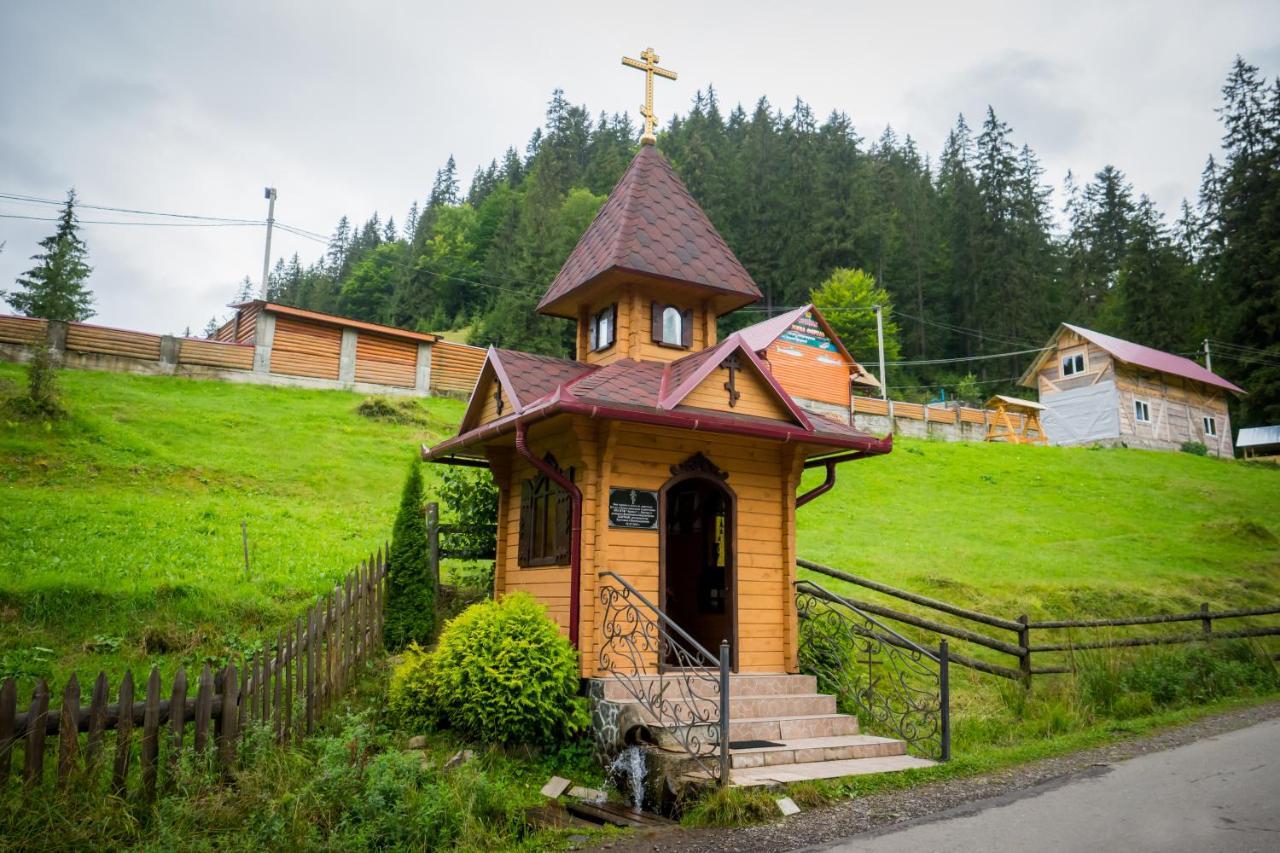 Арніка Hotel Synevyrs'ka Polyana Exterior photo